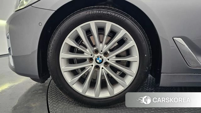BMW 5 Series (G30) id 3922596 из Кореи 15