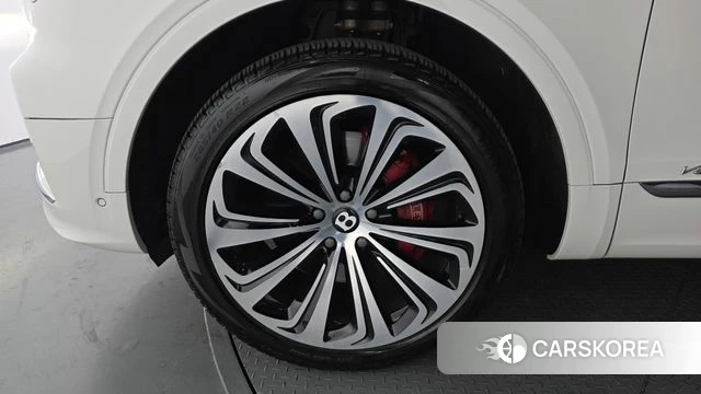 Bentley Bentayga id 3832510 из Кореи 15