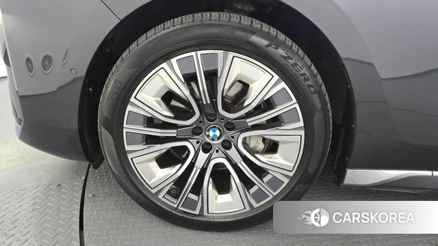 BMW 7 Series (G70) id 4315830 из Кореи 28