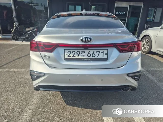 Kia Come New K3 id 3068688 из Кореи 13