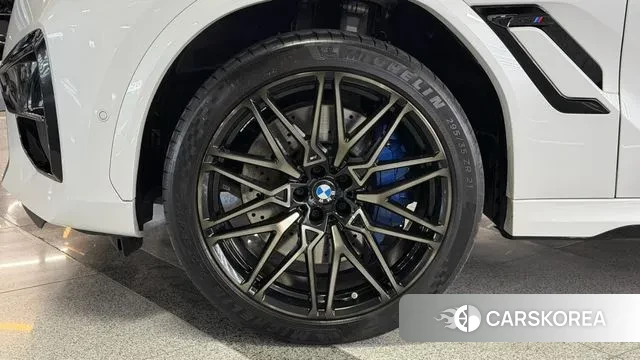 BMW X6M (G06) id 3763470 из Кореи 15