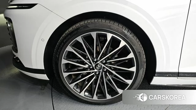 Hyundai Grandeur (GN7) id 3858522 из Кореи 15