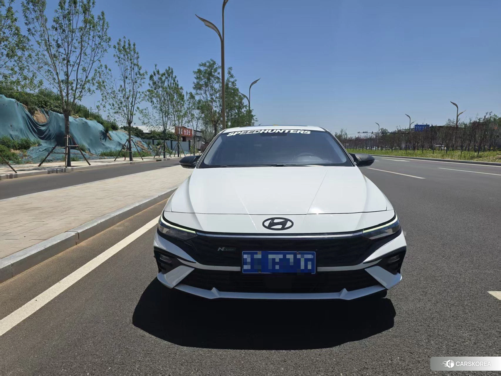 Hyundai Elantra 2023 Белый из Китая, фото 5