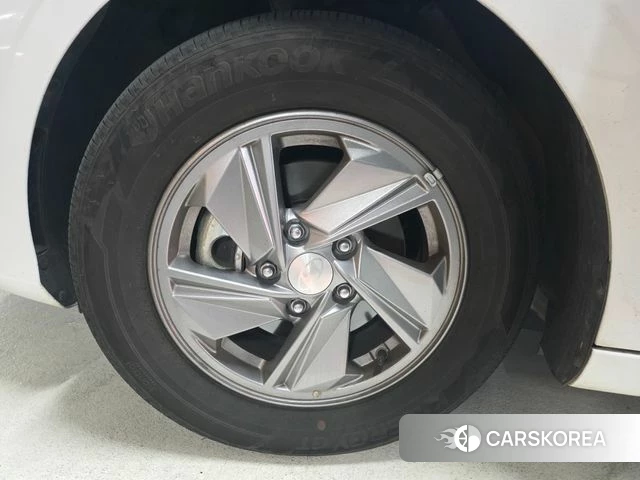 Hyundai The New Avante (CN7) id 3805291 из Кореи 15