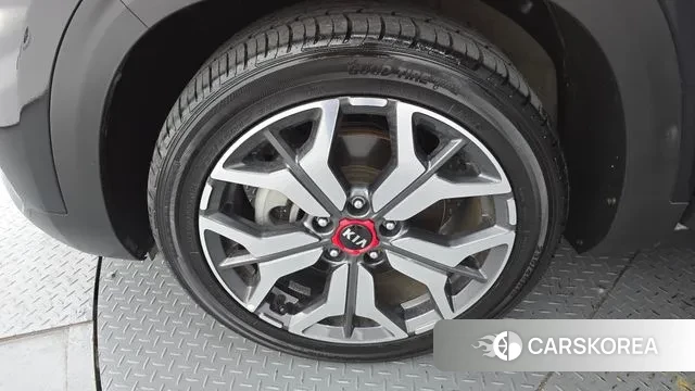 Kia Seltos id 3128965 из Кореи 15