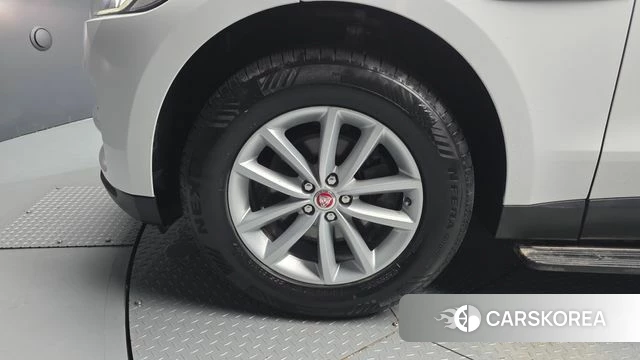 Jaguar F-PACE id 4378232 из Кореи 15