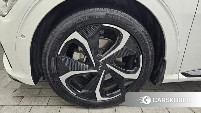 Kia EV6 id 3415918 из Кореи 15