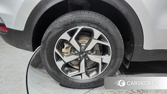 Kia Sportage The Bold id 4619493 из Кореи 28