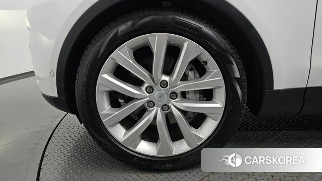 Land Rover Discovery 5 id 4768153 из Кореи 30