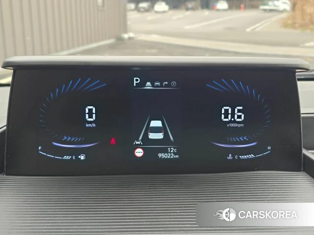 Hyundai Staria id 3915954 из Кореи 14