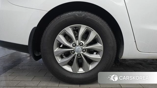 Kia The New Carnival id 4568034 из Кореи 25