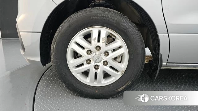 Hyundai The New Grand Starex id 3867391 из Кореи 15