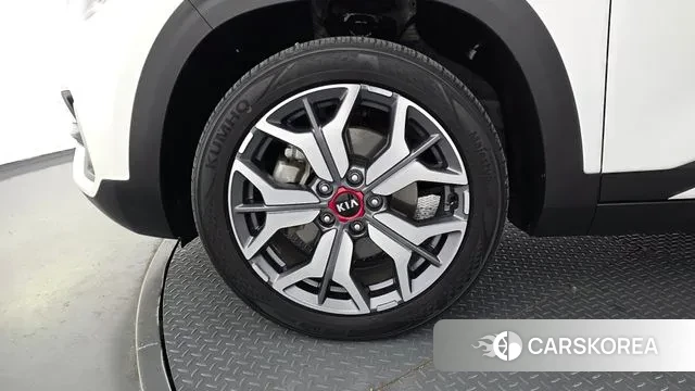 Kia Seltos id 3464113 из Кореи 15