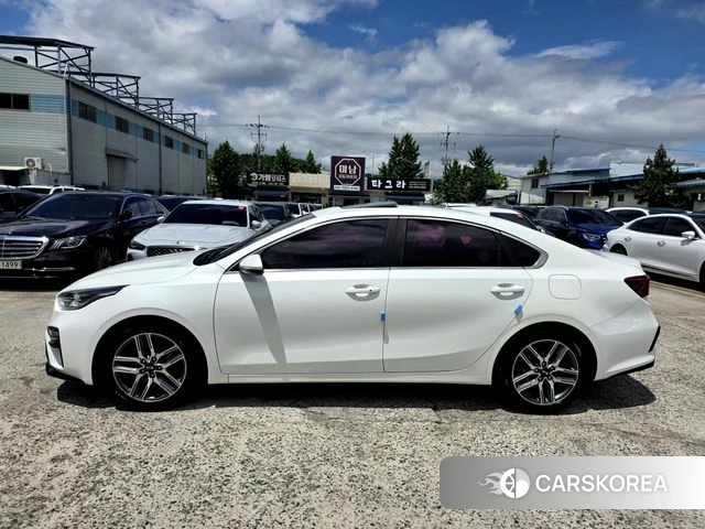 Kia Come New K3 id 4385101 из Кореи 15