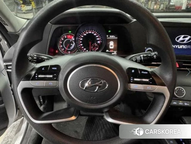 Hyundai Avante (CN7) 2022 Белый из Кореи, фото 5