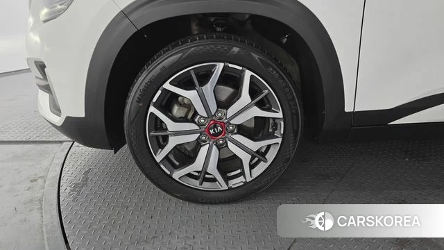 Kia Seltos id 3910951 из Кореи 15