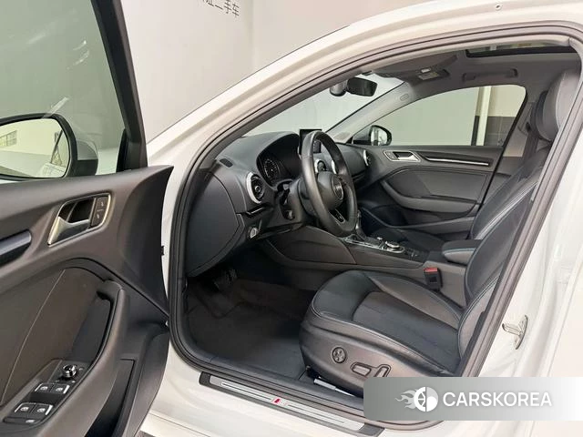 Audi A3 id 4307741 из Китая 10