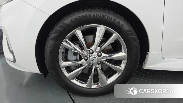 Kia The New Carnival id 4751319 из Кореи 32