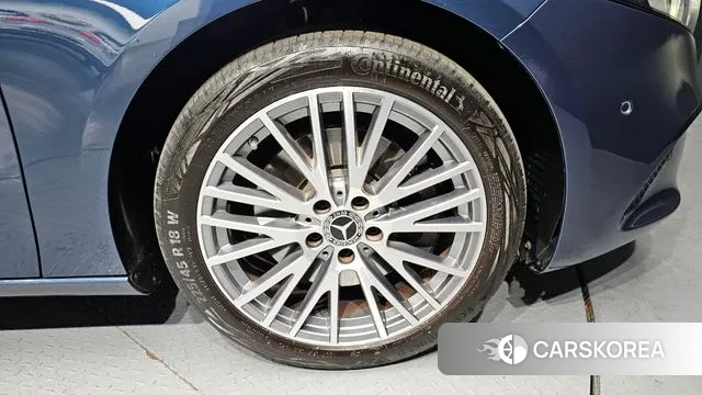 Mercedes-Benz A-Class W177 id 3764342 из Кореи 15