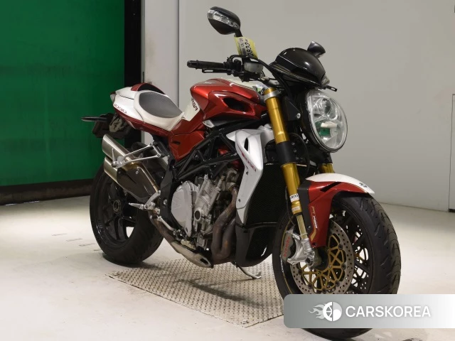MV AGUSTA BRUTALE 1090R 2016 из Японии, фото 5