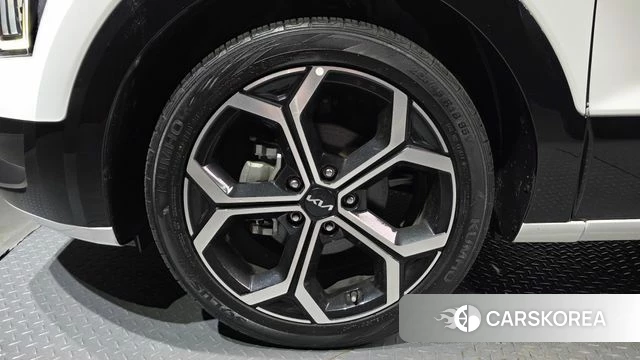 Kia Di Ol Nu Niro id 4872097 из Кореи 15
