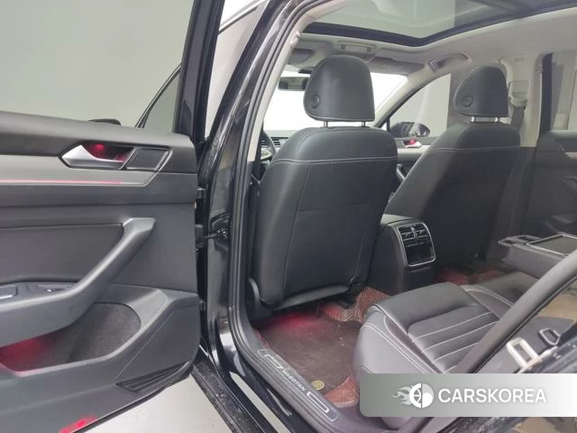 Volkswagen Magotan id 4313527 из Китая 13