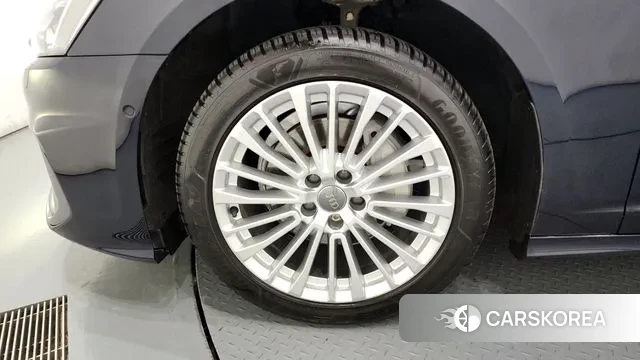 Audi A6 (C8) id 3111980 из Кореи 15