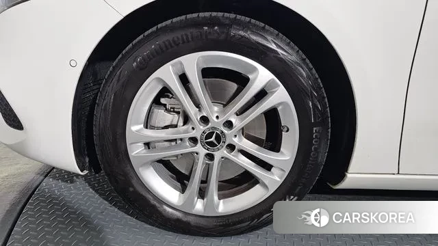 Mercedes-Benz A-Class W177 id 3731721 из Кореи 15