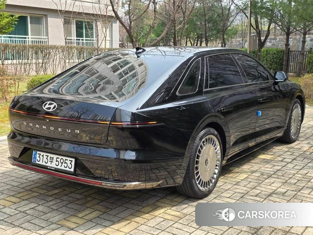 Hyundai Grandeur Hybrid (GN7) id 3850807 из Кореи 15