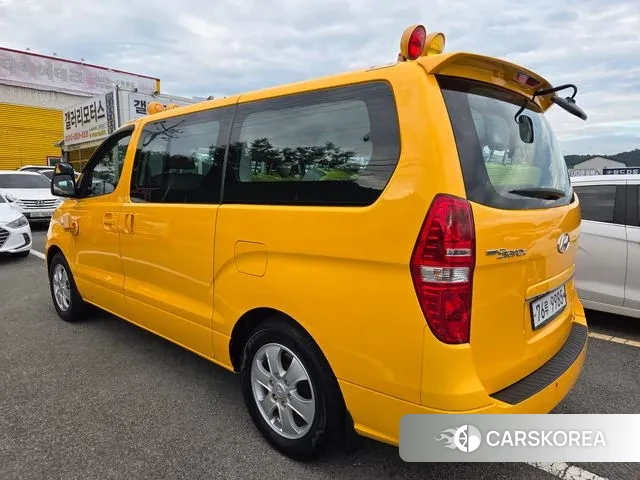 Hyundai The New Grand Starex id 3156453 из Кореи 13