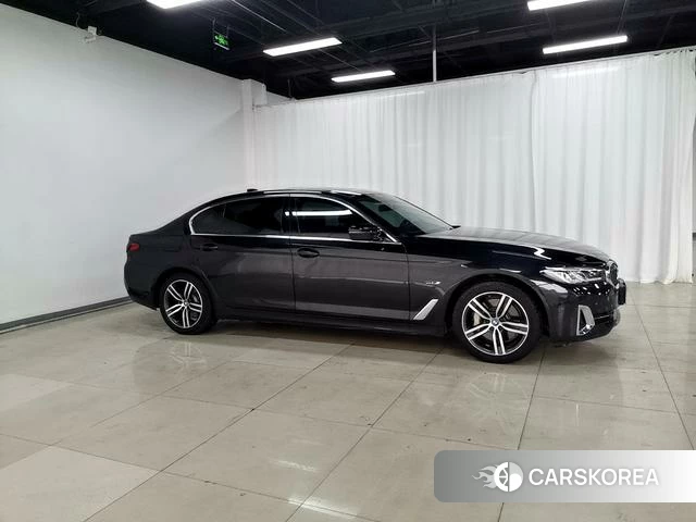 BMW 5 series PHEV id 4273307 из Китая 15