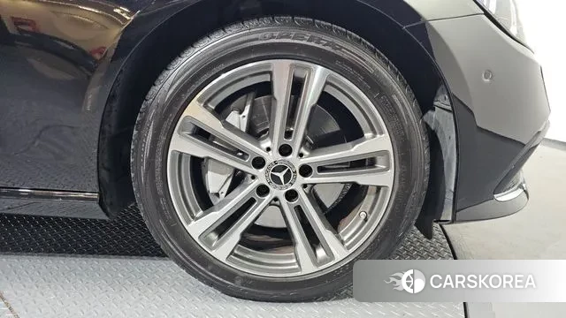 Mercedes-Benz E-Class W213 id 3707528 из Кореи 15