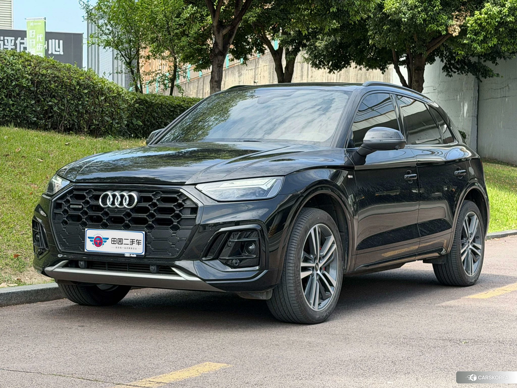 Audi Q5L id 4461777 из Китая 8