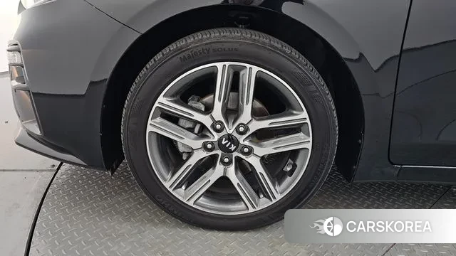 Kia Come New K3 id 3504518 из Кореи 15