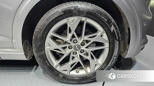 Genesis GV70 id 4232000 из Кореи 15