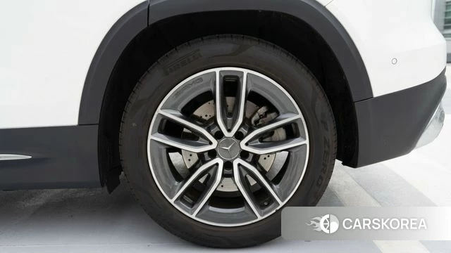 Mercedes-Benz GLB-Class X247 2025 Белый из Кореи, фото 6