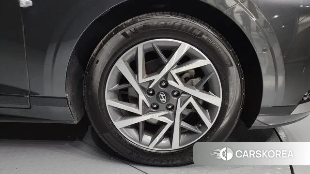 Hyundai Grandeur (GN7) id 3507805 из Кореи 15