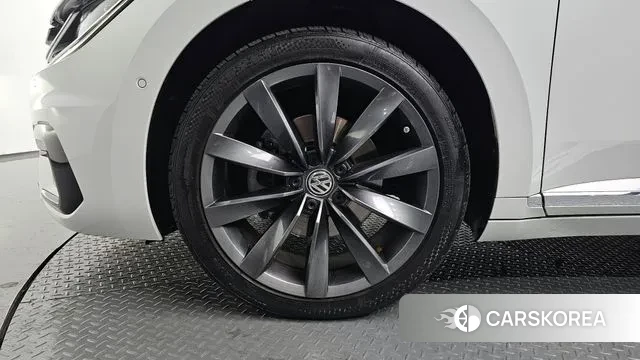 Volkswagen Arteon id 3681640 из Кореи 15