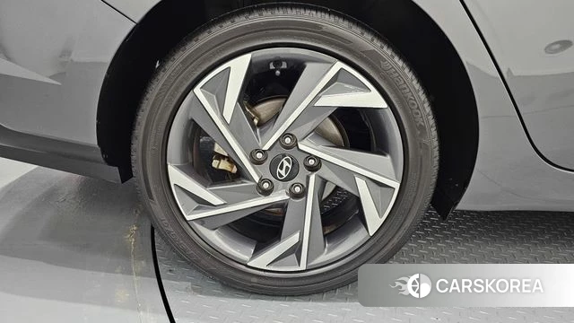 Hyundai The New Avante (CN7) id 4432802 из Кореи 25