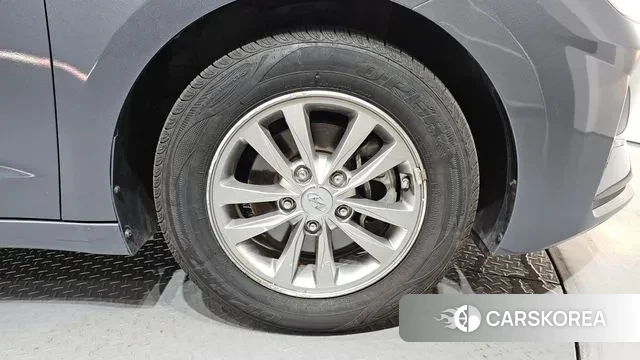 Hyundai The New Avante AD id 2977003 из Кореи 15