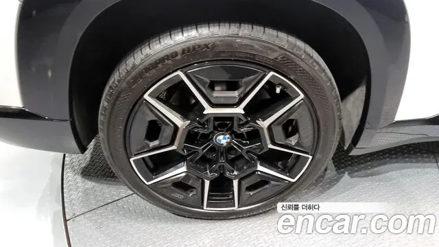 BMW XM (G09) id 2837079 из Кореи 15