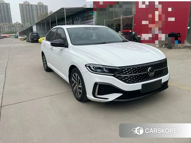 Volkswagen Lavida 2023 Белый из Китая, фото 5