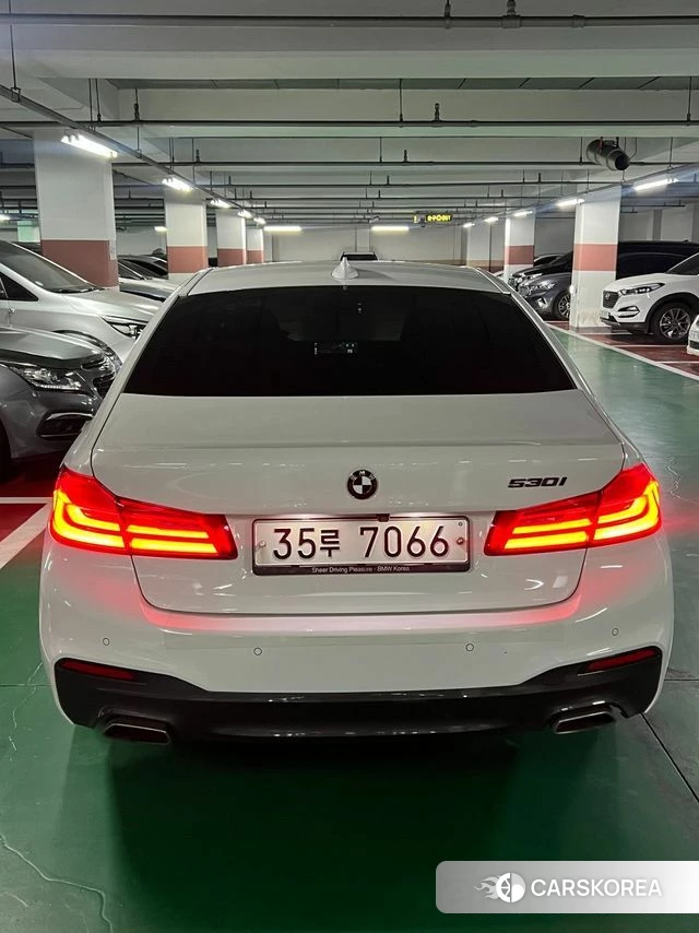 BMW 5 Series (G30) id 4760082 из Кореи 7