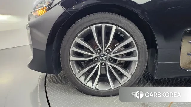 Kia Stinger id 3009345 из Кореи 15