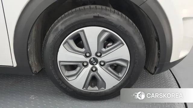 Kia Niro id 3617113 из Кореи 15