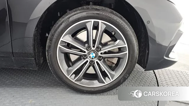 BMW 1 Series (F40) id 3669887 из Кореи 15