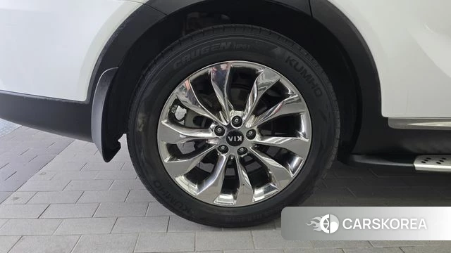 Kia The New Sorento id 4536656 из Кореи 33