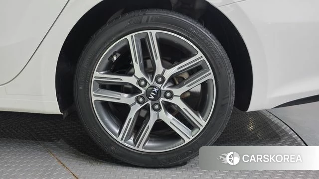 Kia Come New K3 id 3924710 из Кореи 15