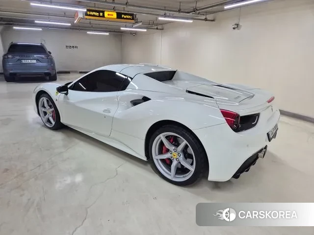 Ferrari 488 Spider id 3480190 из Кореи 11