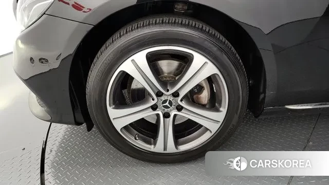 Mercedes-Benz E-Class W213 id 3469576 из Кореи 15